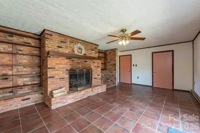 118 Richard Lane, Black Mountain, NC 28711 - Photo 3