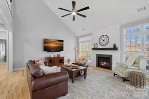 2474 Green Point Ln, Denver, NC 28037 - Photo 17