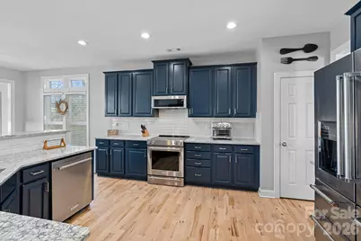 2474 Green Point Lane, Denver, NC 28037 - Photo 9