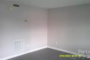 359 15th Street W, Newton, NC 28658 - Photo 3