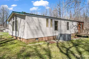 122 Hotel Hill Dr, Landrum, SC 29356 - Photo 31