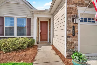 7336 Overjoyed Crossing, Charlotte, NC 28215 - Photo 9