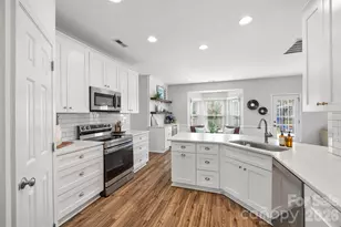 8414 Newton Ln, Charlotte, NC 28277 - Photo 15