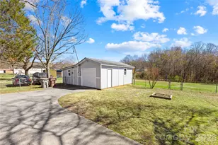 1302 W A St, Kannapolis, NC 28081 - Photo 27