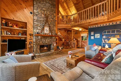 215 Goldenleaf Road, Mars Hill, NC 28754 - Photo 7