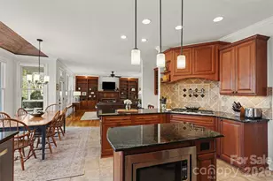 8710 Oakthorpe Dr, Charlotte, NC 28277 - Photo 11