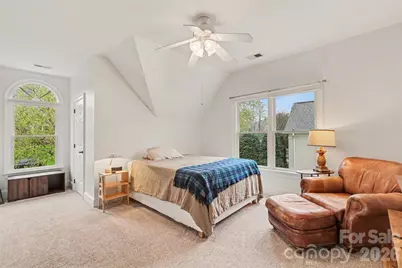 8710 Oakthorpe Drive, Charlotte, NC 28277 - Photo 19