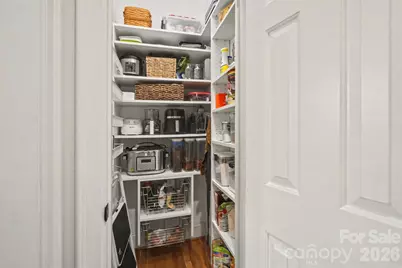 8710 Oakthorpe Drive, Charlotte, NC 28277 - Photo 11