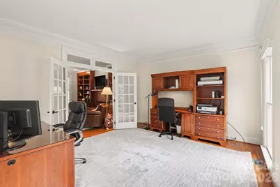 8710 Oakthorpe Drive, Charlotte, NC 28277 - Photo 7