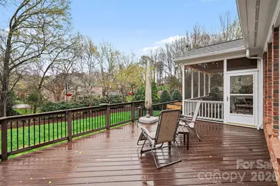 8710 Oakthorpe Drive, Charlotte, NC 28277 - Photo 27