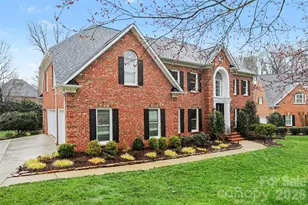 8710 Oakthorpe Dr, Charlotte, NC 28277 - Photo 39