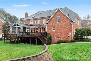 8710 Oakthorpe Dr, Charlotte, NC 28277 - Photo 37