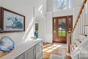 8710 Oakthorpe Dr, Charlotte, NC 28277 - Photo 3