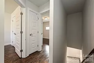 215 S Gardner Ave, Charlotte, NC 28208 - Photo 13