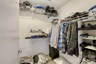 525 E 6th St, Charlotte, NC 28202 - Photo 21