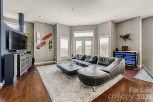 525 E 6th St, Charlotte, NC 28202 - Photo 5