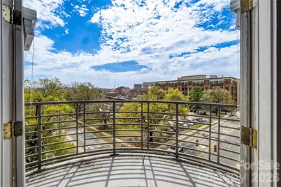 525 E 6th Street #409, Charlotte, NC 28202 - Photo 19