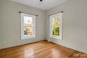 109 Seneca Blvd, Hendersonville, NC 28739 - Photo 11