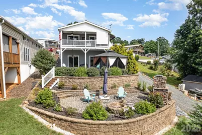 132 Eagle Drive #B16, New London, NC 28127 - Photo 3