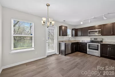 128 Pleasant Hill Street, Lancaster, SC 29720 - Photo 7