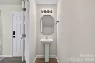 128 Pleasant Hill St, Lancaster, SC 29720 - Photo 13