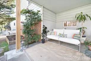 25 Bear Creek Rd, Asheville, NC 28806 - Photo 27