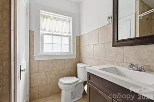 25 Bear Creek Rd, Asheville, NC 28806 - Photo 11