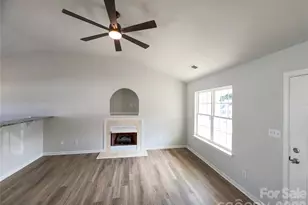 6028 Bradford Ct, Dallas, NC 28034 - Photo 7