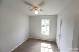 6028 Bradford Ct, Dallas, NC 28034 - Photo 11