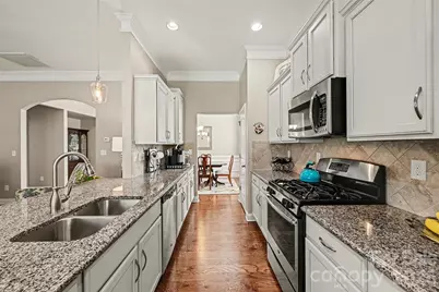 3059 Cricket Lane, Lancaster, SC 29720 - Photo 9