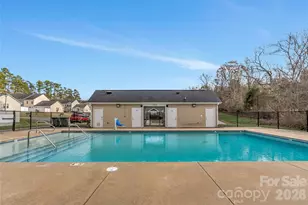 108 Lassiter Ct, Mount Holly, NC 28120 - Photo 15