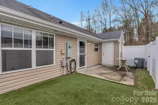 108 Lassiter Ct, Mount Holly, NC 28120 - Photo 13