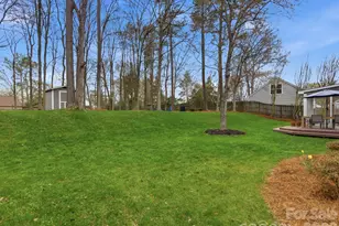 6329 Bevington Pl, Charlotte, NC 28277 - Photo 37