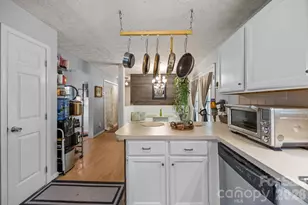 20837 Sierra Vista Dr, Cornelius, NC 28031 - Photo 13