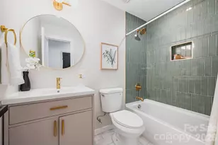 4042 Whipple Pl, Charlotte, NC 28215 - Photo 13