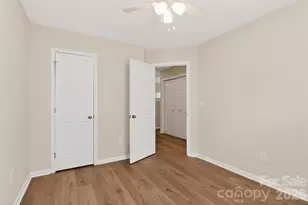7022 Duchamp Dr, Charlotte, NC 28215 - Photo 23