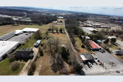 1033 W Main Street, Forest City, NC 28043 - Photo 13