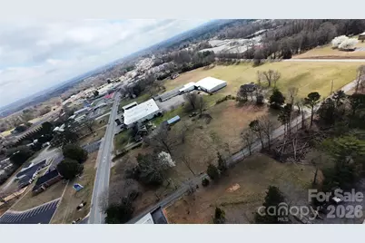 1033 W Main Street, Forest City, NC 28043 - Photo 5