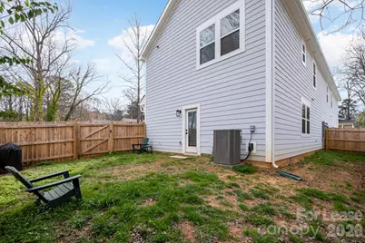 2703 Wells Street, Charlotte, NC 28206 - Photo 15