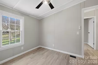 572 Fieldtop Drive, Winston Salem, NC 27107 - Photo 17