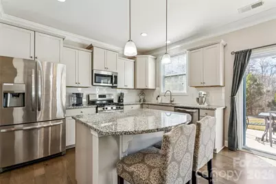 3896 Lake Breeze Drive, Sherrills Ford, NC 28673 - Photo 9