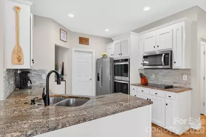 6444 Winding Creek Lane, Denver, NC 28037 - Photo 9