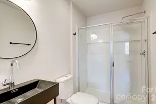 1352 Briar Creek Rd, Charlotte, NC 28205 - Photo 27