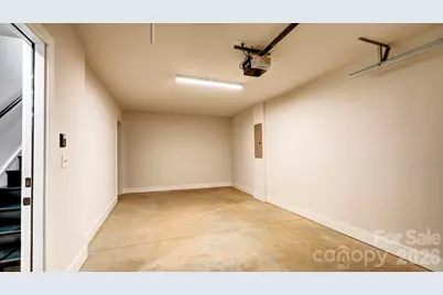 1352 Briar Creek Road, Charlotte, NC 28205 - Photo 29