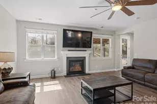 560 Sandbar Pt, Clover, SC 29710 - Photo 19