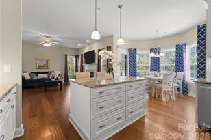 8905 Leitrim Ct, Charlotte, NC 28277 - Photo 7