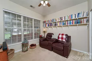 6214 Half Dome Dr, Charlotte, NC 28269 - Photo 9