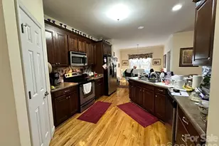 1385 Ron Whicker Dr, Catawba, NC 28609 - Photo 3