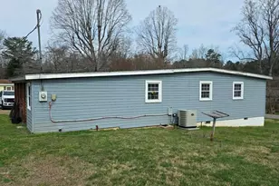 3272 N Maple Ln St, Connelly Springs, NC 28612 - Photo 21