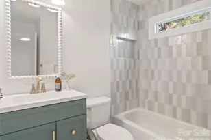 2020 Sablewood Dr, Charlotte, NC 28205 - Photo 27